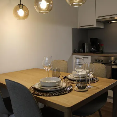 Апартаменты Modernes Mit Garten Am Traunsee *