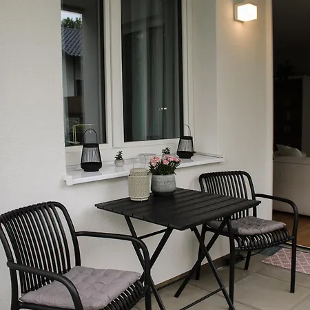 Апартаменты Modernes Mit Garten Am Traunsee